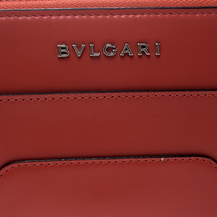 Pre Owned Bvlgari Red Leather Serpenti Forever Zip  Around Wallet 