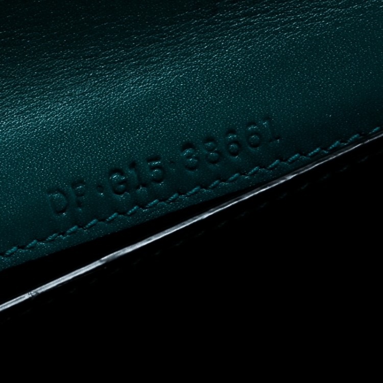مملوكة مسبقًا Bvlgari Green Leather Serpenti Forever Shoulder Bag