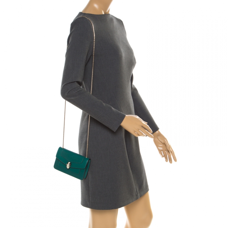 مملوكة مسبقًا Bvlgari Green Leather Serpenti Forever Shoulder Bag