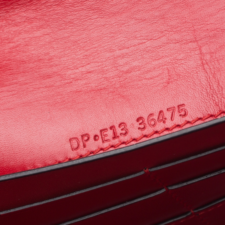 Pre Owned Bvlgari Red Leather Serpenti Forever Wallet