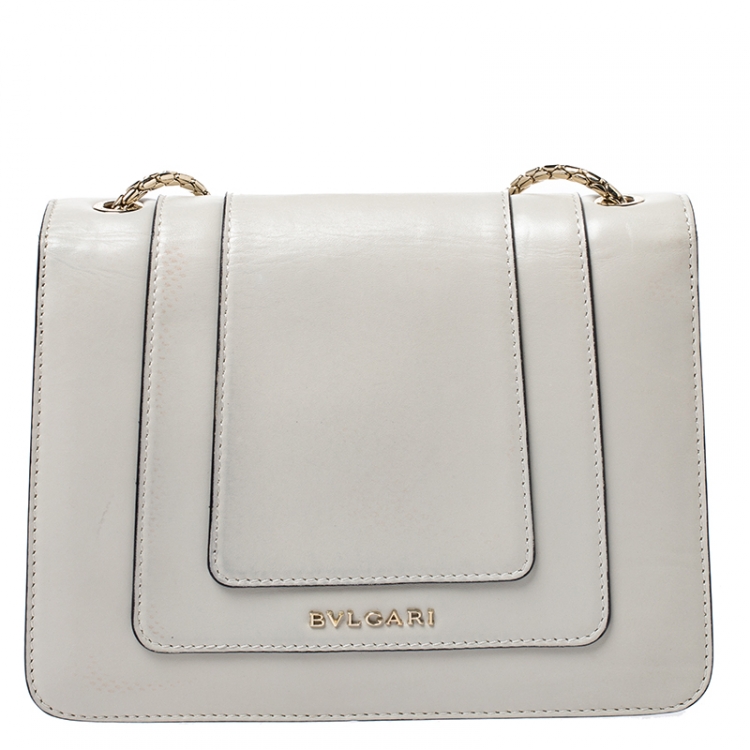 مملوكة مسبقًا Bvlgari Light Beige Leather Small Serpenti Forever Shoulder Bag