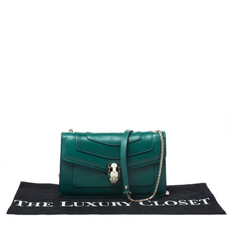مملوكة مسبقًا Bvlgari Green Leather Serpenti Forever Flap Bag