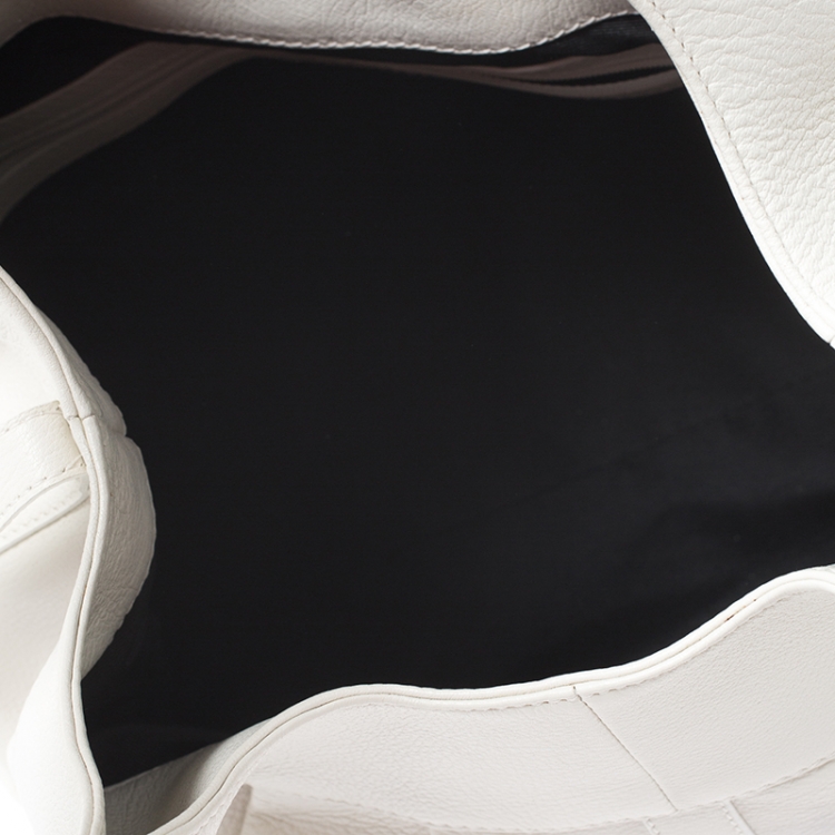 Pre Owned Bvlgari White Leather Chandra Hobo 