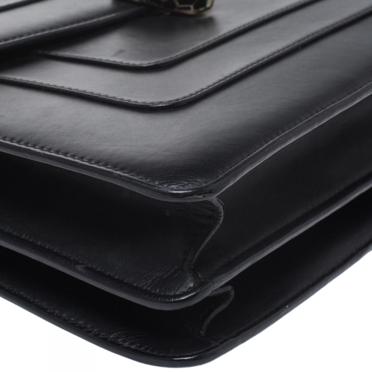 مملوكة مسبقًا Bvlgari Black Leather Large Serpenti Forever Shoulder Bag