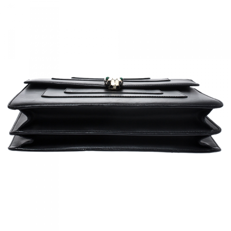 مملوكة مسبقًا Bvlgari Black Leather Large Serpenti Forever Shoulder Bag