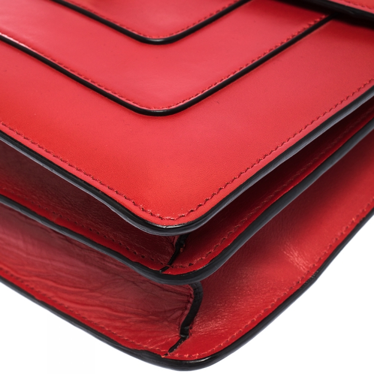 Pre Owned Bvlgari Red Leather Medium Serpenti Forever Flap Shoulder Bag