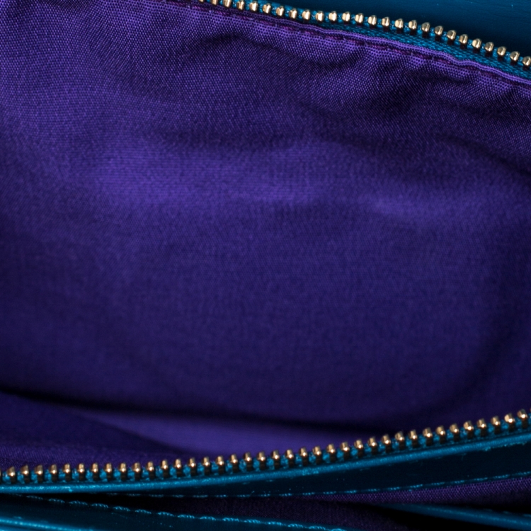 Pre Owned Bvlgari Teal Stingray and Leather Medium Serpenti Forever Shoulder Bag