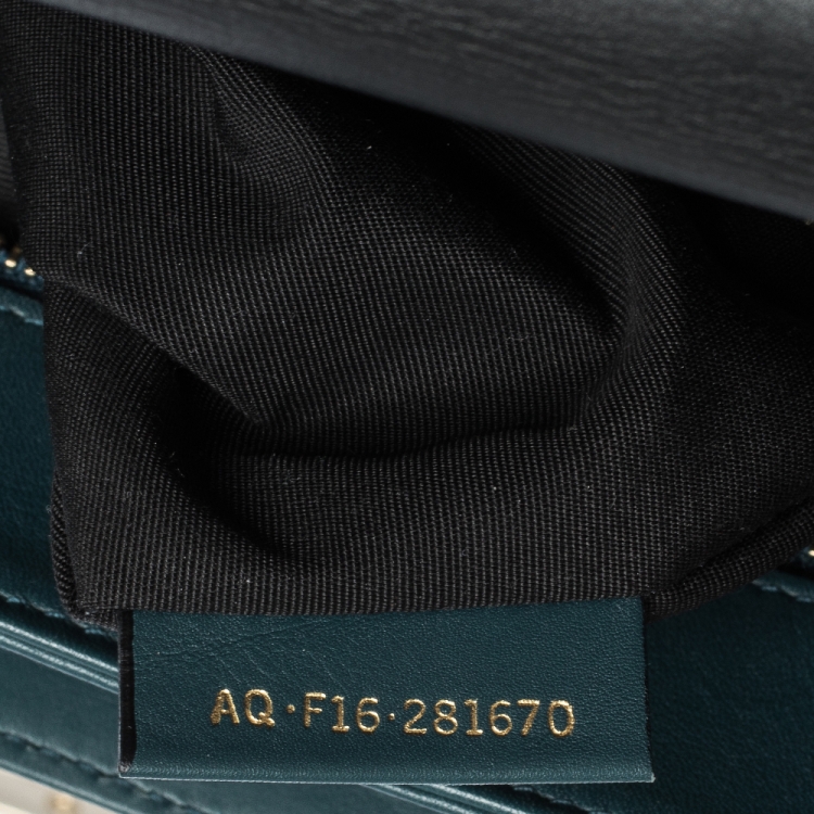 مملوكة مسبقًا Bvlgari Green/Black Leather Medium Serpenti Viper Top Handle Bag