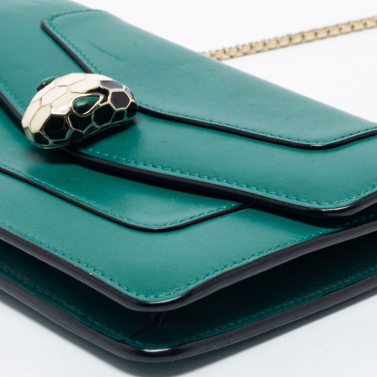 Pre Owned Bvlgari Green Leather Mini Serpenti Forever Crossbody Bag
