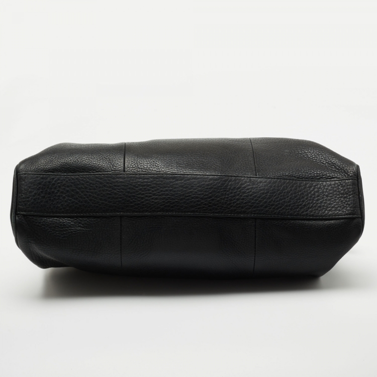 مملوكة مسبقًا Bvlgari Black Leather Chain Tote