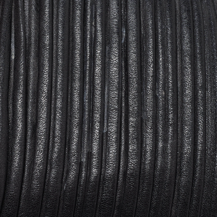 Pre Owned Bvlgari Black Pleated Leather Twistino Tina Shopper Tote