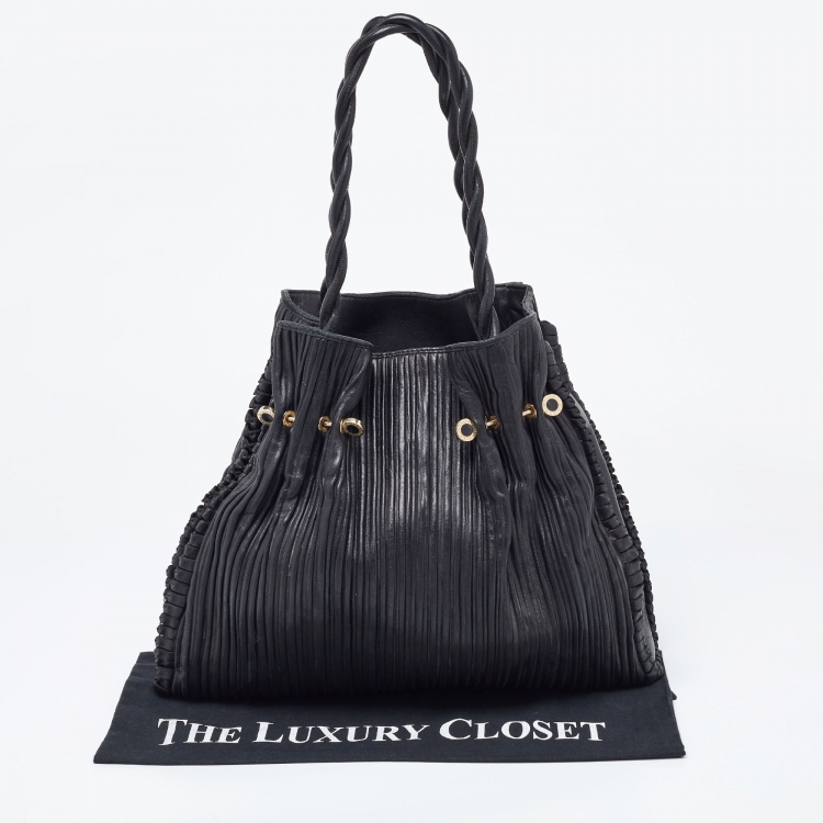 Pre Owned Bvlgari Black Pleated Leather Twistino Tina Shopper Tote