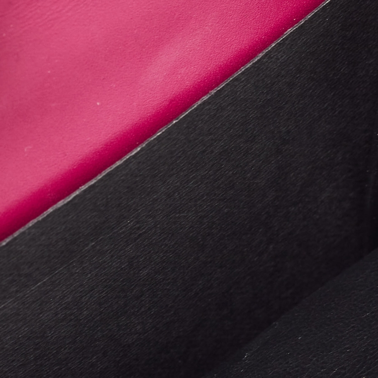مملوكة مسبقًا Bvlgari Fuchsia/Orange Leather Serpenti Forever Trifold Wallet