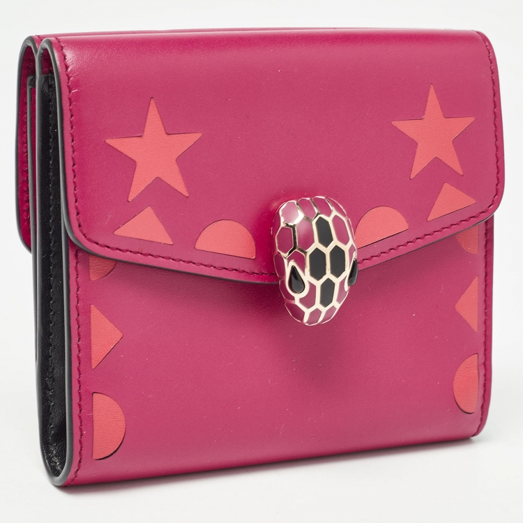 مملوكة مسبقًا Bvlgari Fuchsia/Orange Leather Serpenti Forever Trifold Wallet