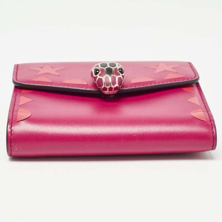 مملوكة مسبقًا Bvlgari Fuchsia/Orange Leather Serpenti Forever Trifold Wallet