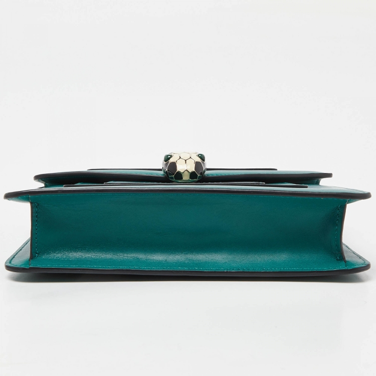 Pre Owned Bvlgari Green Leather Small Serpenti Forever Shoulder Bag
