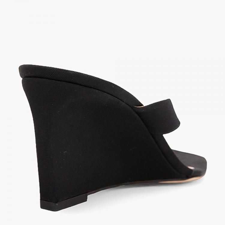 Pre Owned By Far Black Leather Thong Wedge Sandals Size EU 35