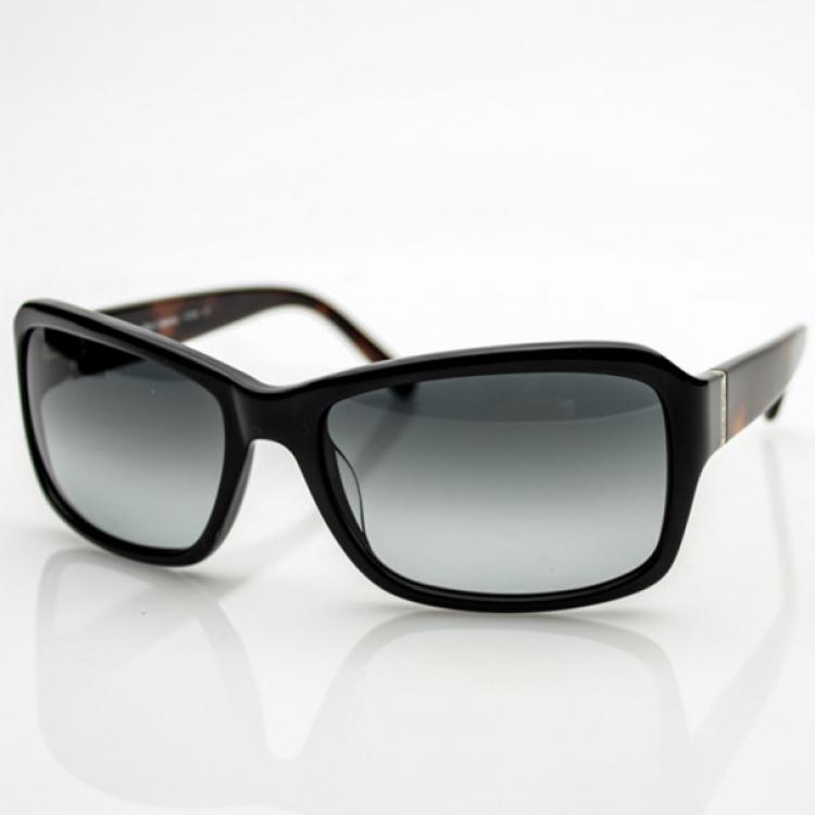 Pre Owned Calvin Klein Black CK7868S Sunglasses