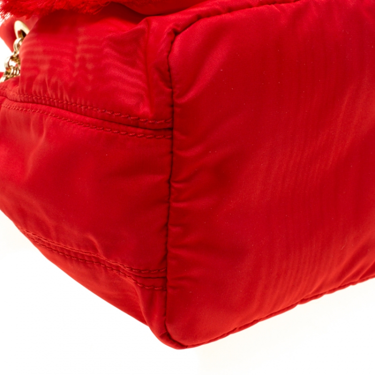Pre Owned Carolina Herrera Red Nylon Bucket Shoulder Bag