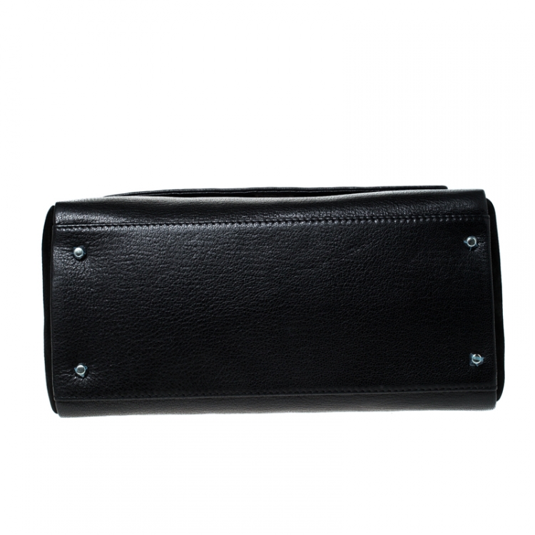 Pre Owned Carolina Herrera Black Monogram Leather Flap Top Handle Bag