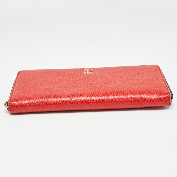 Pre Owned Carolina Herrera Red Leather Zip Around Wallet Organizer 