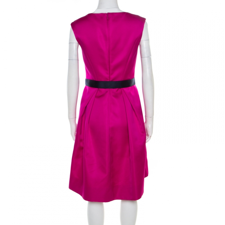Pre Owned Carolina Herrera Fuchsia Sleeveless Belted Fit and Flare Dress S