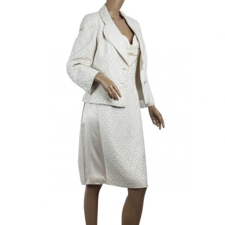 Pre Owned Carolina Herrera Dress Suit L