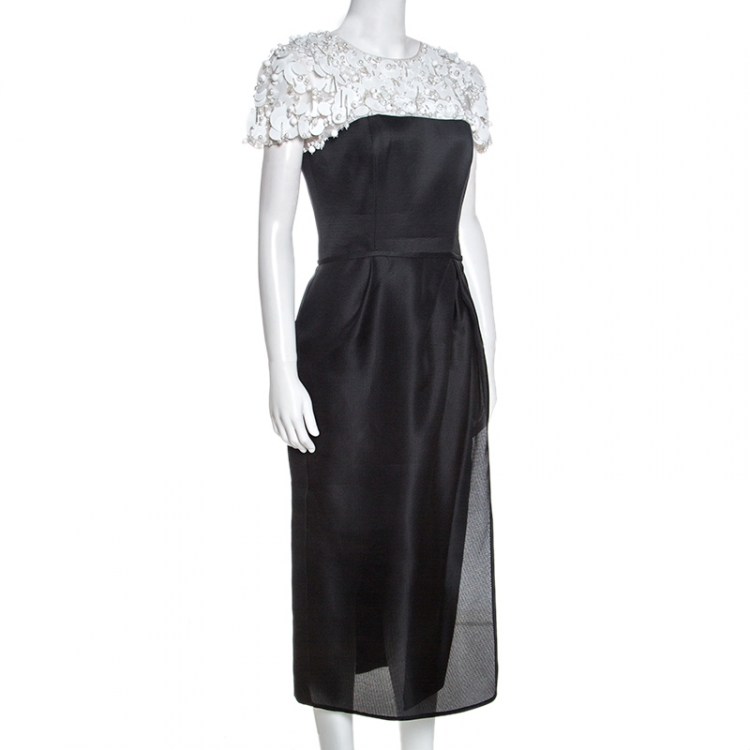 Pre Owned Carolina Herrera Monochrome Embellished Silk Sheath Dress S