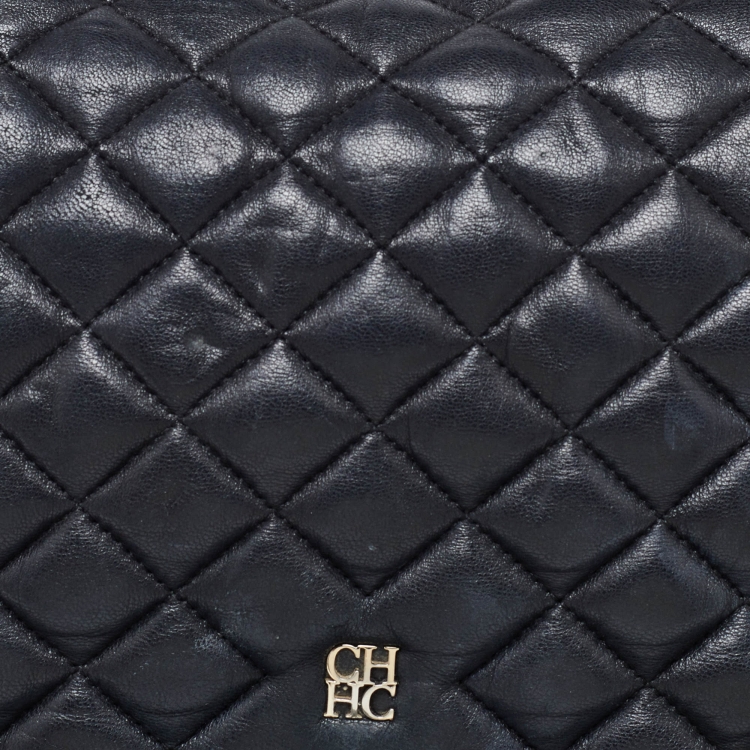 Pre Owned Carolina Herrera Black Quilted Leather Flap Chain Shoulder Bag