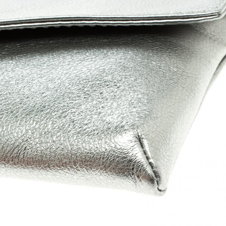 Pre Owned Carolina Herrera Metallic Grey Leather Shoulder Bag