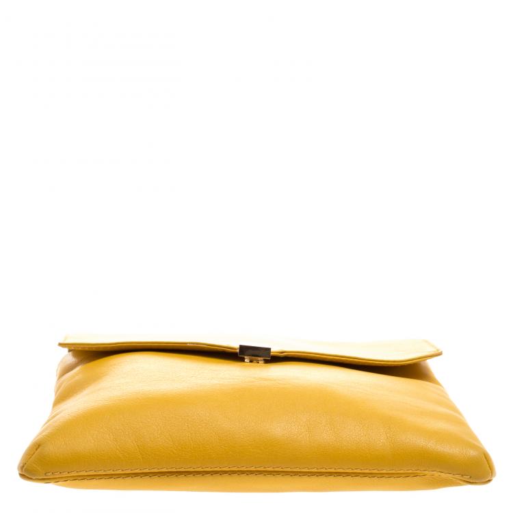 Pre Owned Carolina Herrera Yellow Leather Envelope Shoulder Bag