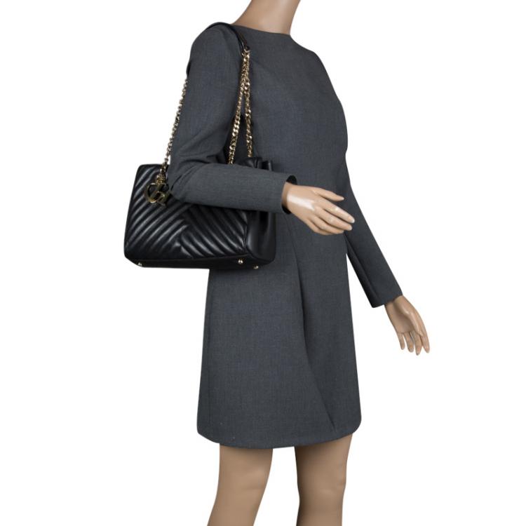 Pre Owned Carolina Herrera Black Quilted Leather Tote