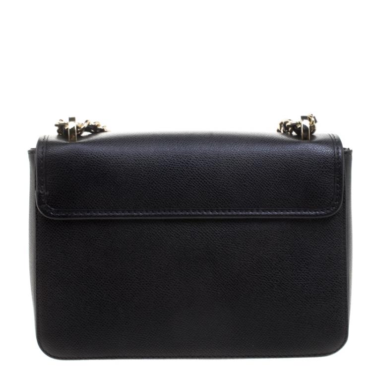 Pre Owned Carolina Herrera Black Leather Flap Shoulder Bag