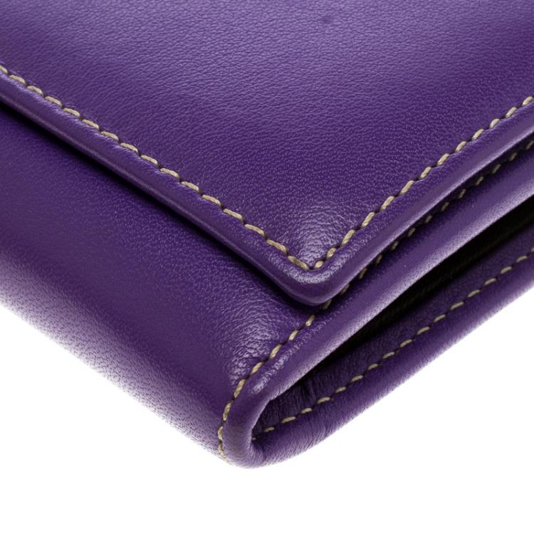Pre Owned Carolina Herrera Purple Leather Continental Wallet