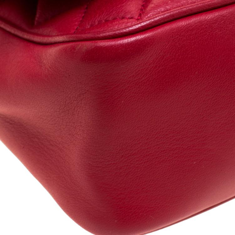 Pre Owned Carolina Herrera Red Quilted Leather Shoulder Bag