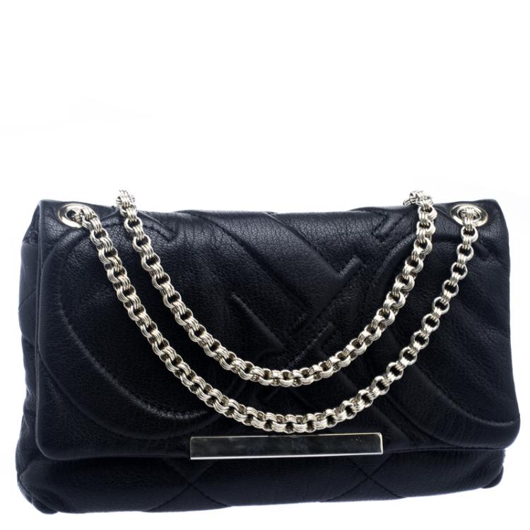 Pre Owned Carolina Herrera Black Quilted Leather Flap Chain Shoulder Bag