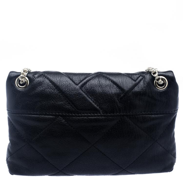 Pre Owned Carolina Herrera Black Quilted Leather Flap Chain Shoulder Bag