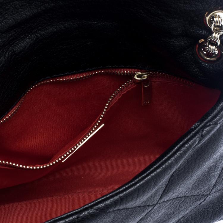 Pre Owned Carolina Herrera Black Quilted Leather Flap Chain Shoulder Bag