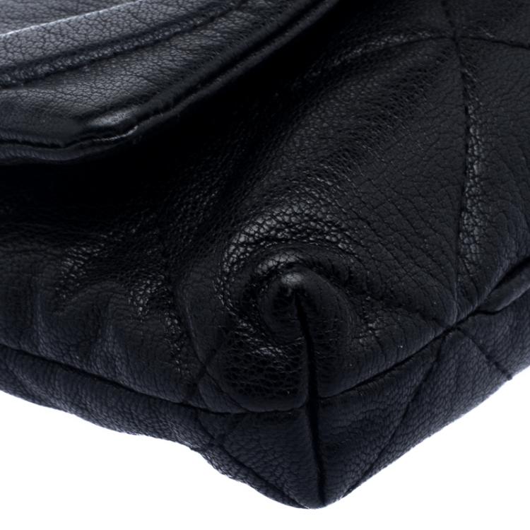 Pre Owned Carolina Herrera Black Quilted Leather Flap Chain Shoulder Bag
