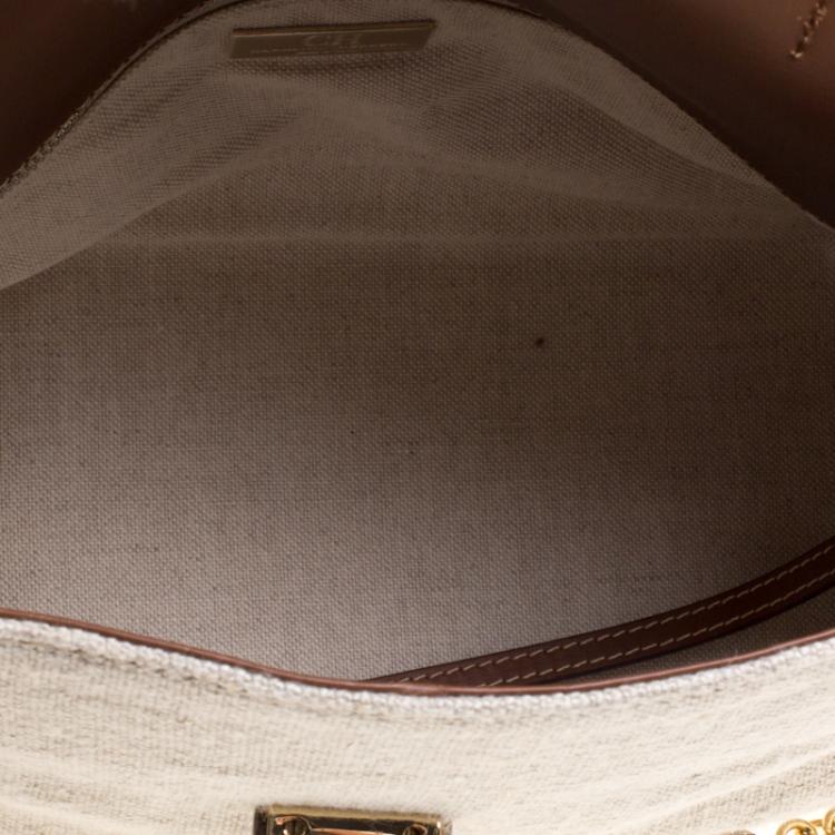 Pre Owned Carolina Herrera Beige Canvas Shoulder Bag