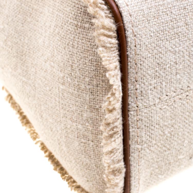 Pre Owned Carolina Herrera Beige Canvas Shoulder Bag