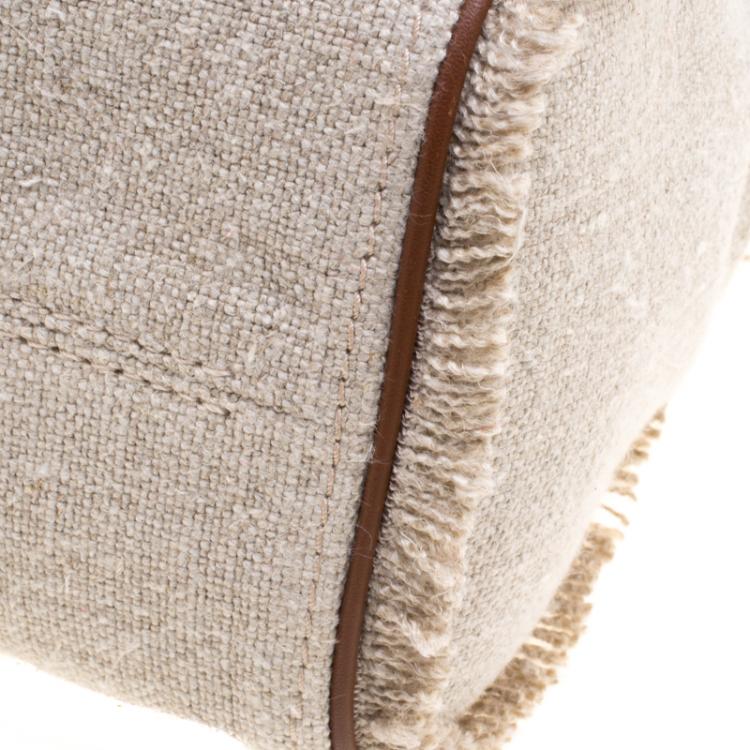 Pre Owned Carolina Herrera Beige Canvas Shoulder Bag