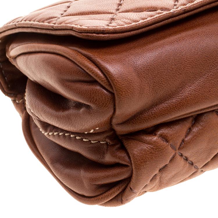 Pre Owned  Carolina Herrera Brown Quilted Leather Clutch