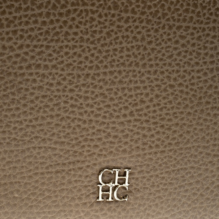 Pre Owned Carolina Herrera Beige Leather Continental Wallet