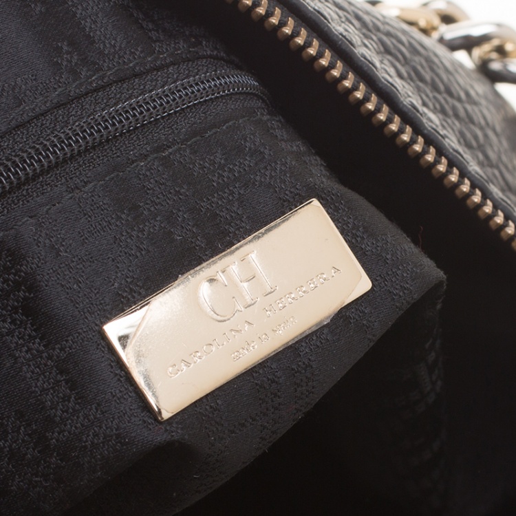 Pre Owned Carolina Herrera Black Pebbled Leather Hobo