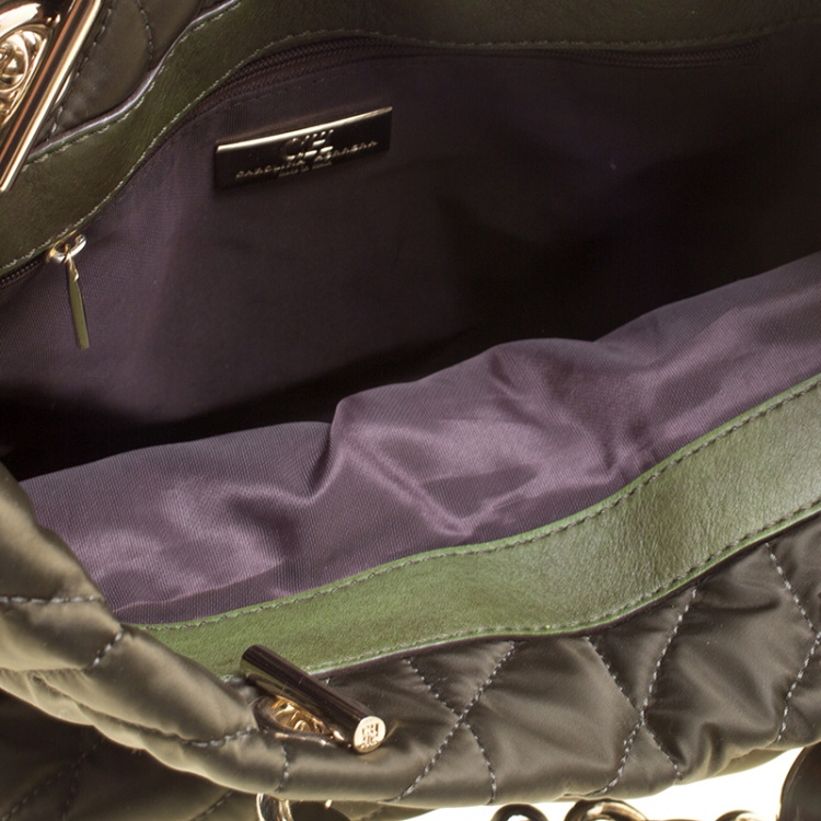 Pre Owned Carolina Herrera Dark Green Quilted Nylon Tote