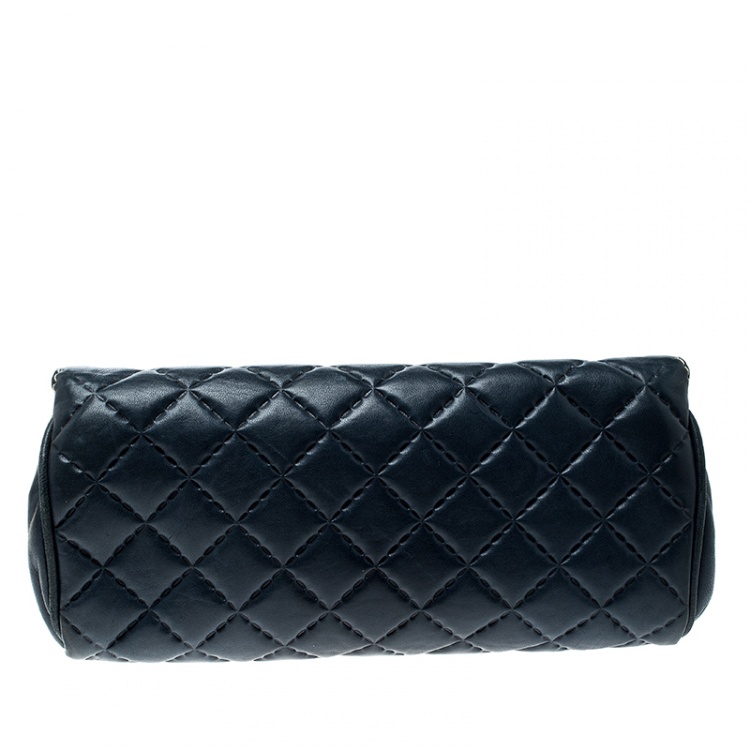 Pre Owned Carolina Herrera Blue Quilted Leather Clutch