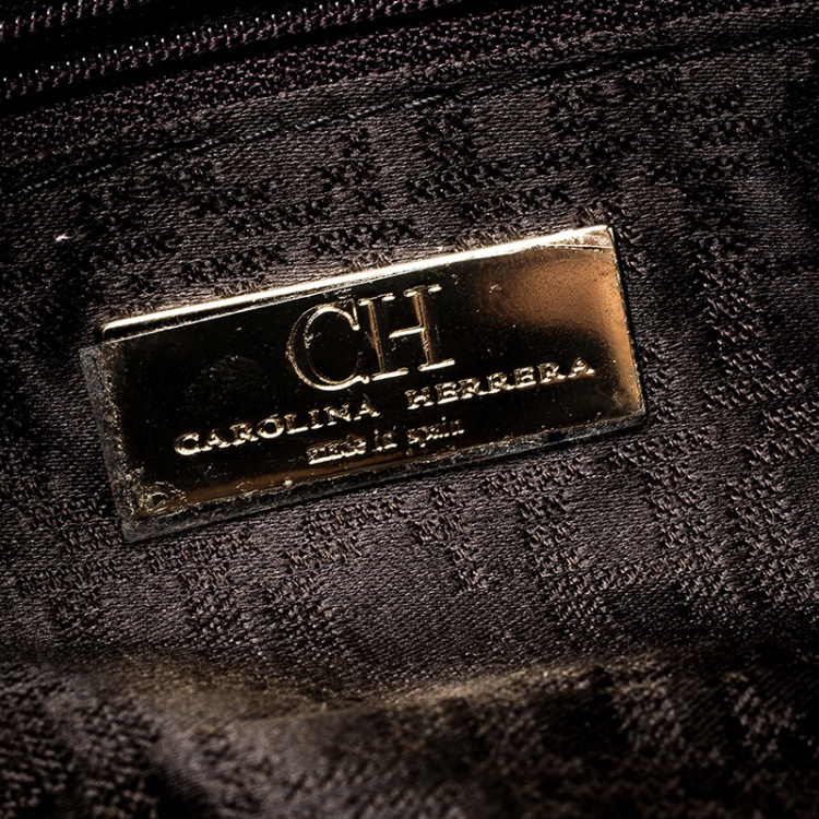 Pre Owned Carolina Herrera Blue Quilted Leather Clutch