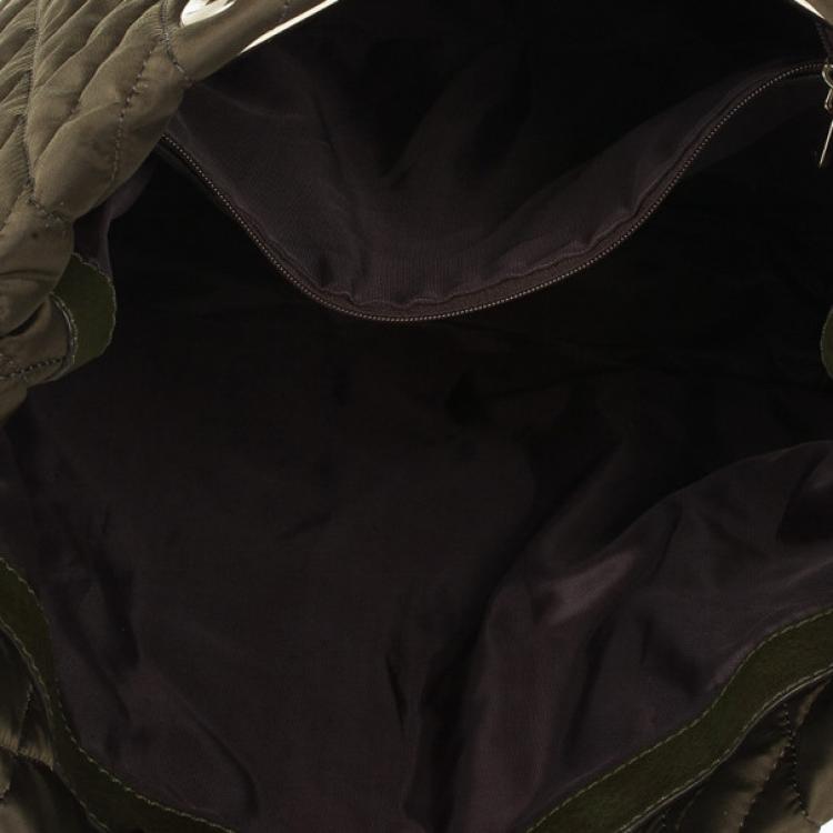 Pre Owned Carolina Herrera Green Nylon Quilted Tote