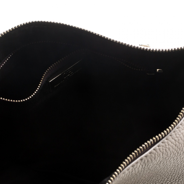 Pre Owned Carolina Herrera Beige Leather Hobo